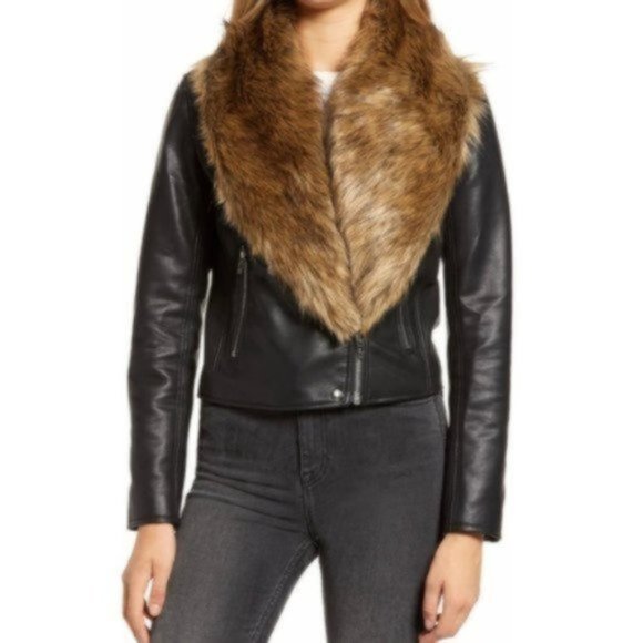 BLANKNYC Night Fever Faux Leather Black Moto Jacket with Fur Trim NWT XS - Picture 6 of 11